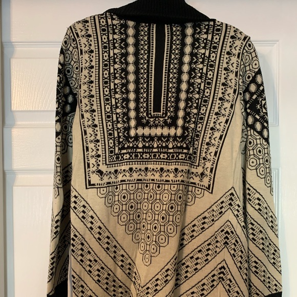 Urban Outfitters open Aztec sweater black/beige - Picture 2 of 7
